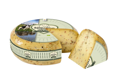 Daniel’s Selection Organic Cheese Fresh Herbs